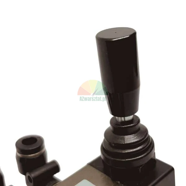 Czarny uchwyt joysticka zaworu pneumatycznego na białym tle