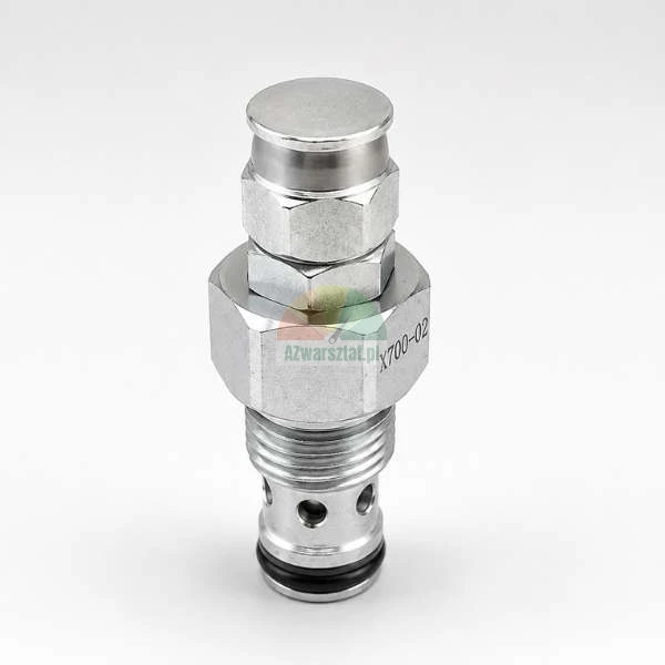 Hydrauliczny zawór nabojowy z grawerem X700-02, gwintowanym korpusem, gumowym o-ringiem i nakrętkami sześciokątnymi na białym tle.