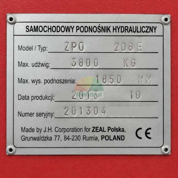 Tabliczka znamionowa podnośnika samochodowego ZEAL ZPO 208E