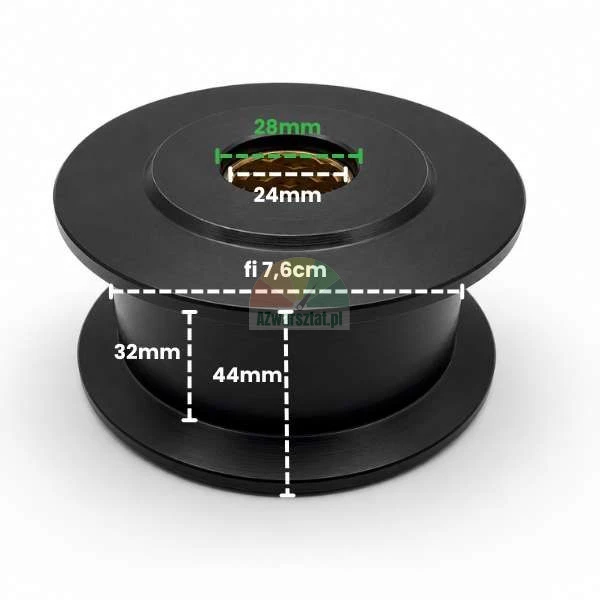 Czarna metalowa rolka napinająca lub koło pasowe ze zwymiarowanymi parametrami: średnica zewnętrzna 7,6 cm, wysokość całkowita 44 mm, szerokość bieżni 32 mm, otwór 24 mm i 28 mm