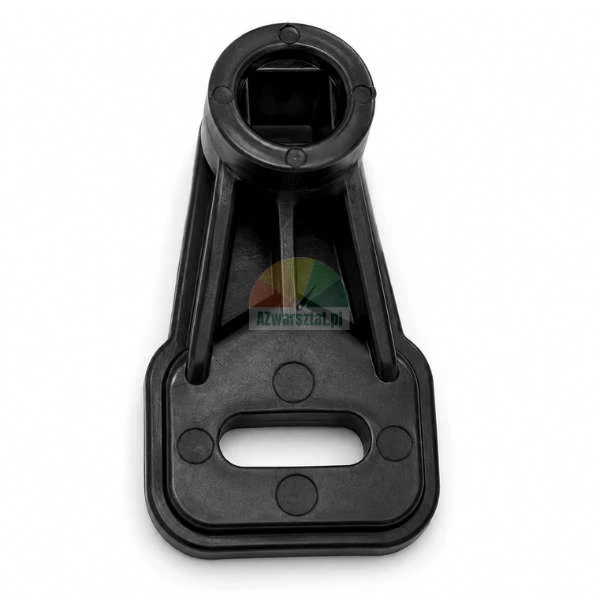 Czarny plastikowy adapter montażowy z podłużnym otworem i okrągłą tuleją na białym tle.